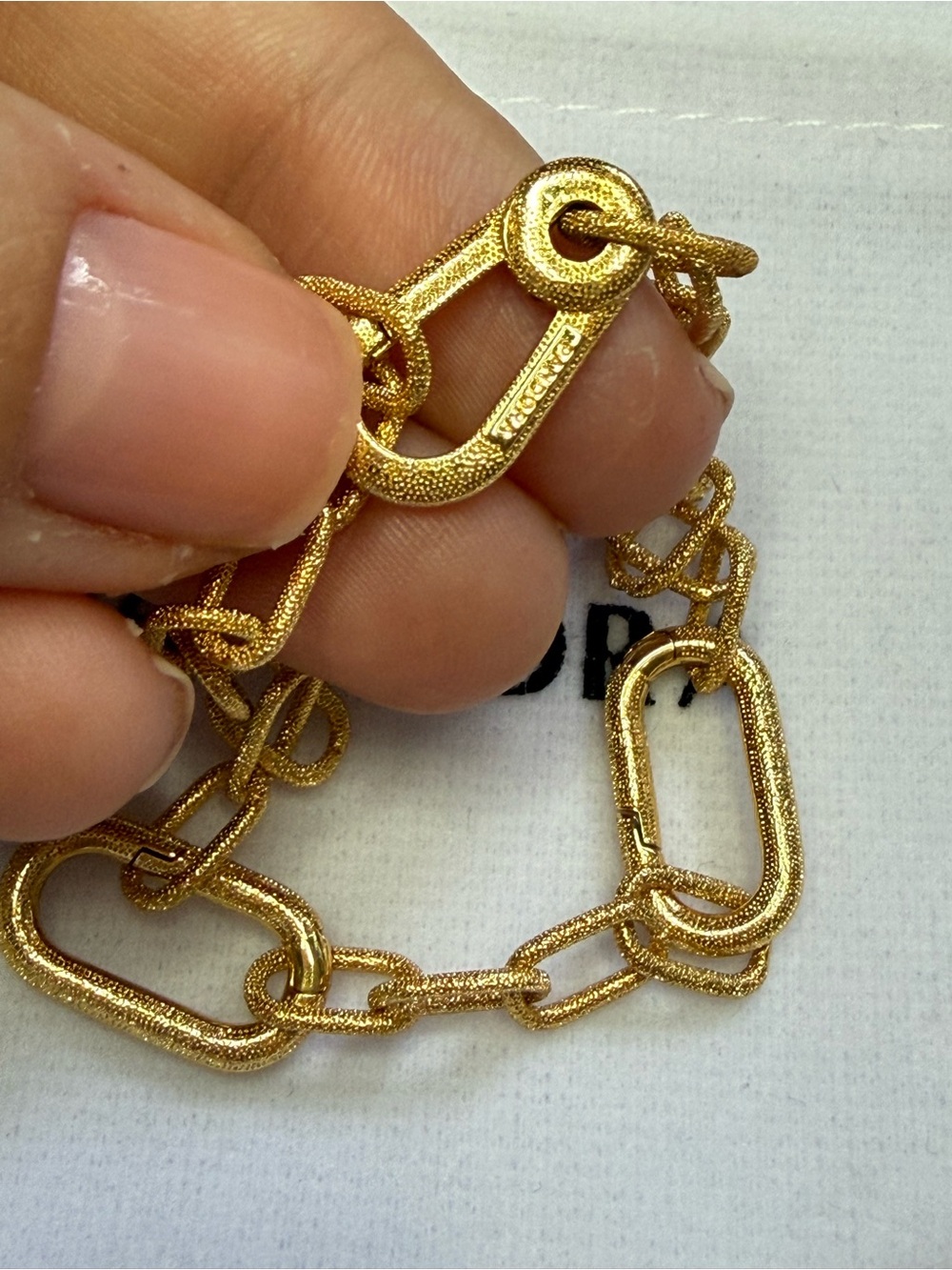 Pandora Small-Link Chain Bracelet
14k gold plating 7 inch - Picture 3 of 10